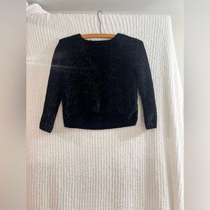 rumi+ryder knitted sweater.                         Kids size - S (6/7)